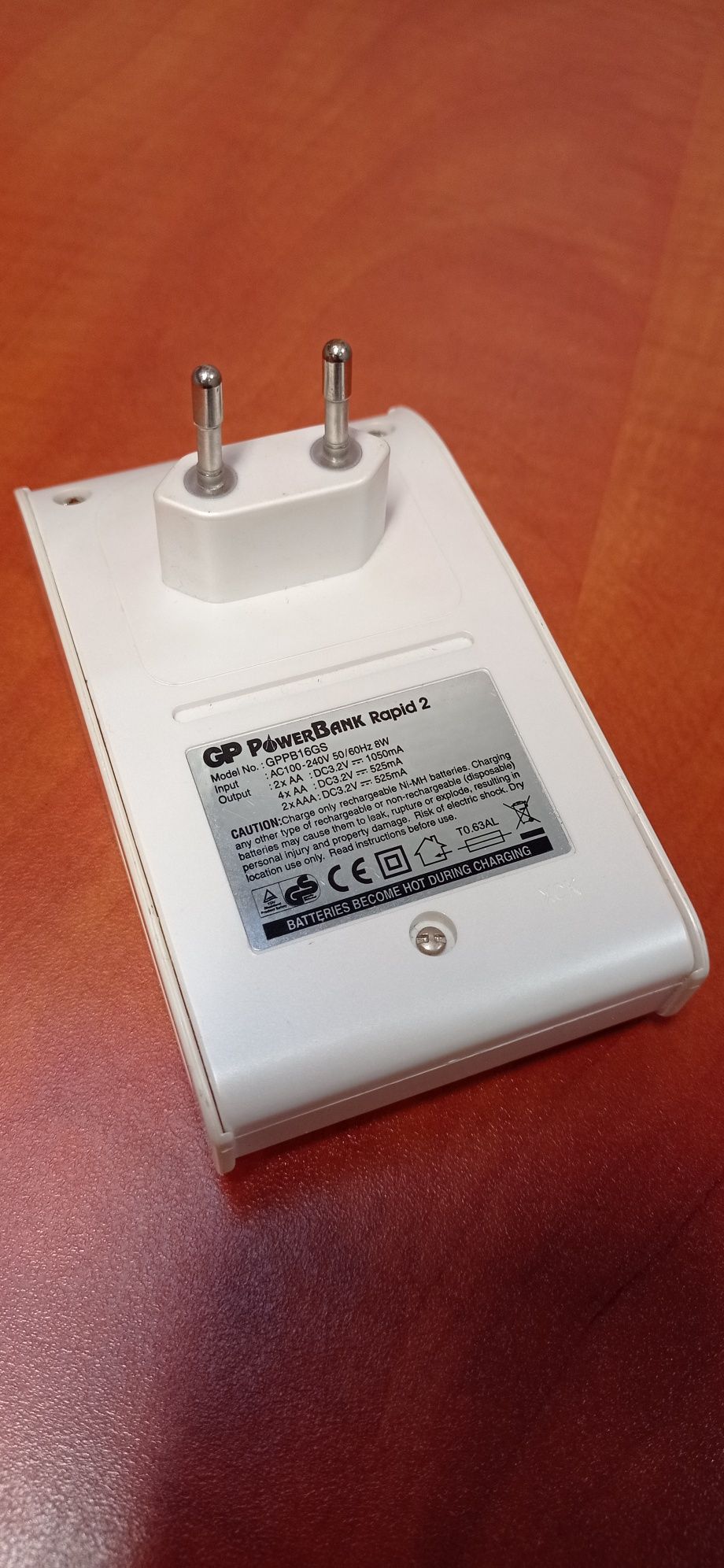 Ładowarka do akumulatorów: GP PowerBank Rapid 2 -AA AAA. Mod GPPB16GS