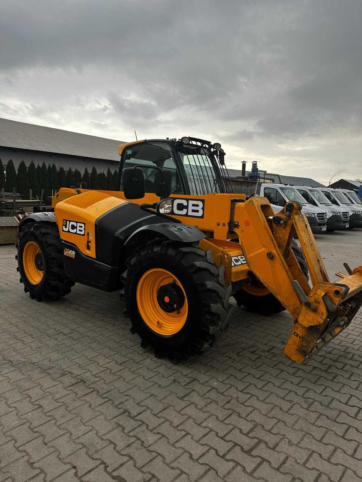 Ładowarka JCB 541-70 Cena  204 000,00 zł