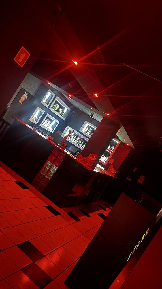 Trespasse.   Bar