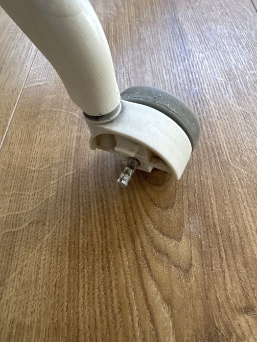 krzeslo ikea långfjäll z podłokietnikami obrotowe