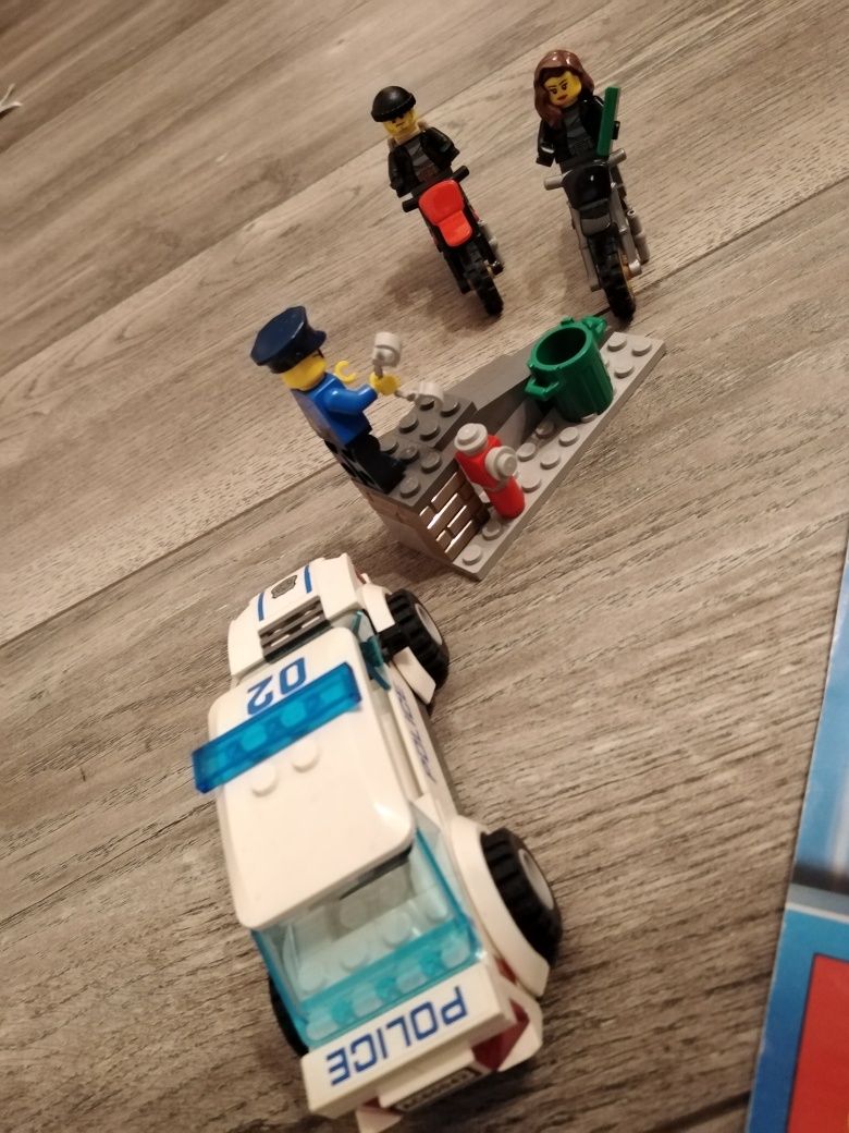Lego 60042 pościg policja