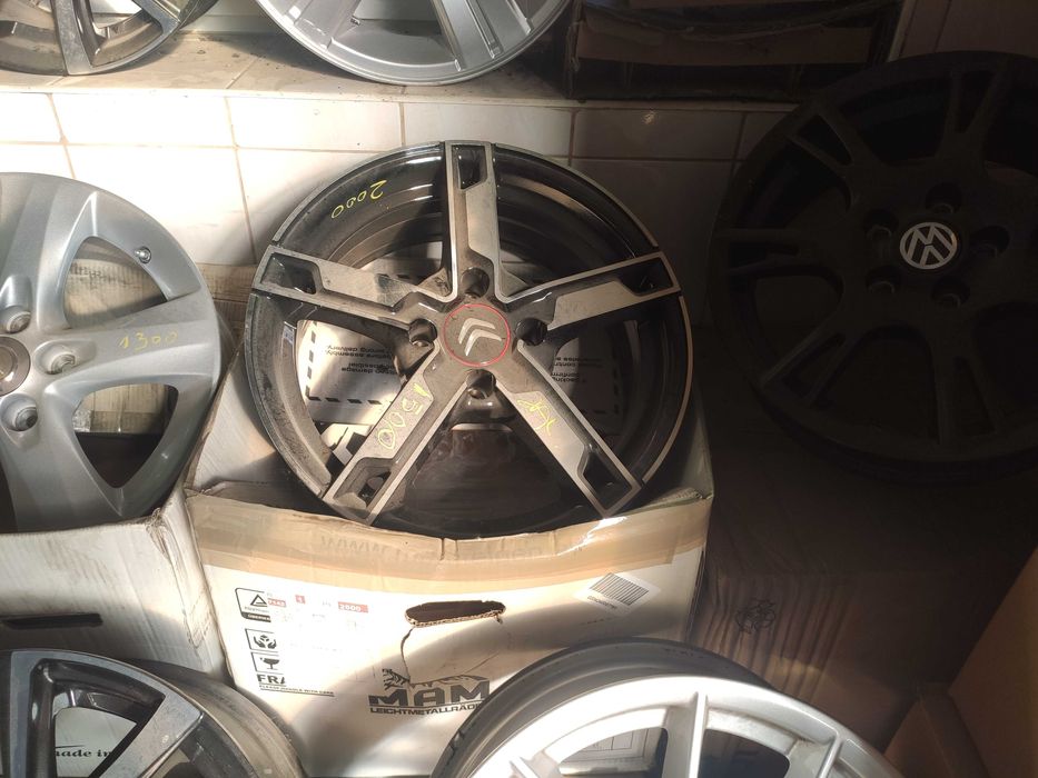 Felgi alu 16 cali Peugeot 208 308 207 Citroen C3  C4 Picasso