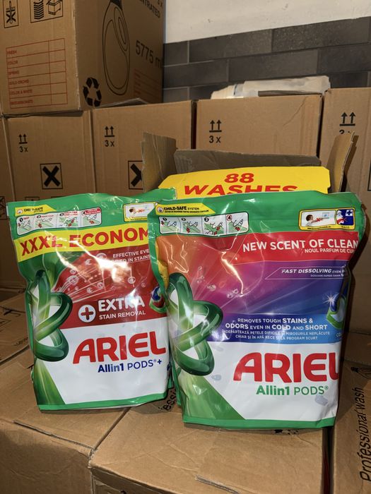 Ariel капсули 65 шт, 44 шт. 4в1