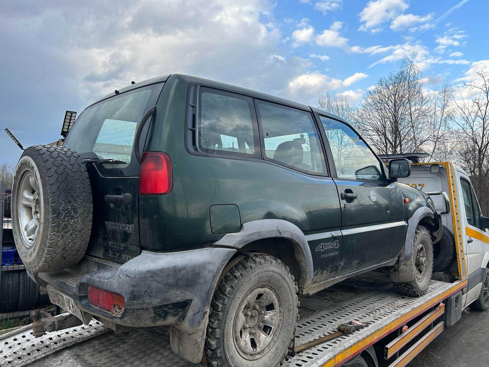 Nissan Terrano 2.7 TD cały na części