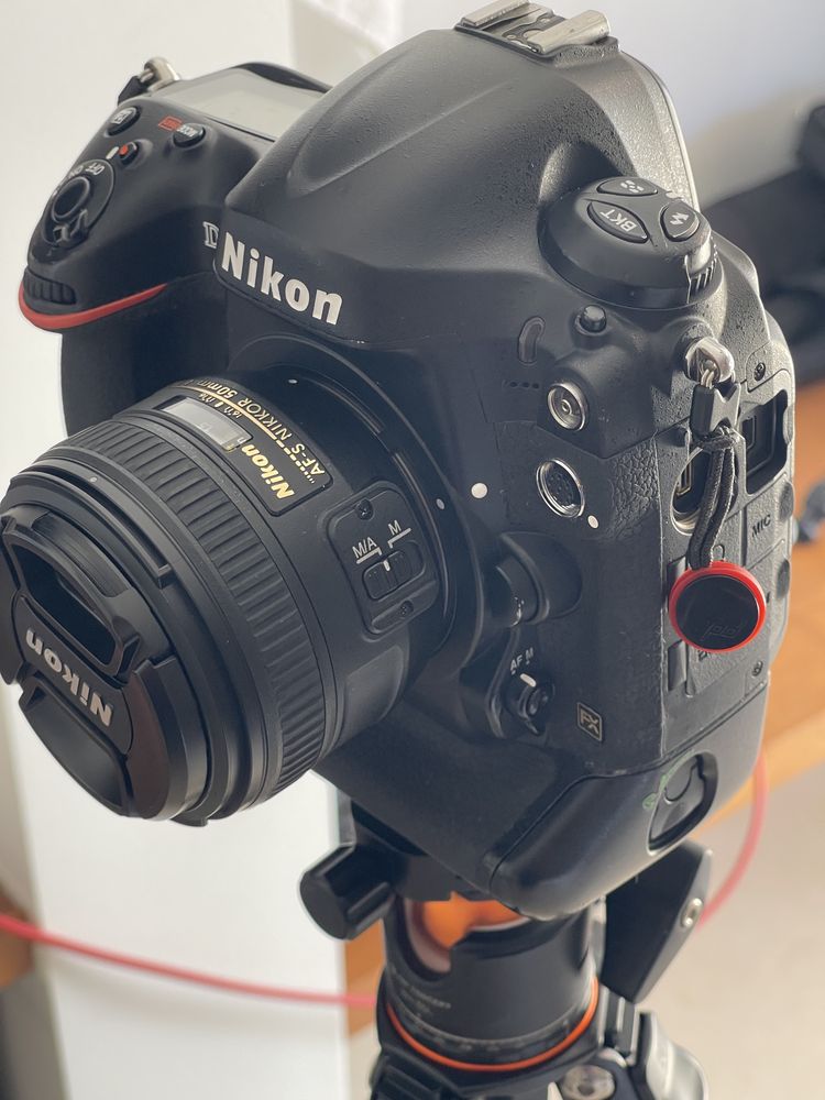 Nikon D4S (230k disparos) + Nikkor AF-S 50mm f1.4