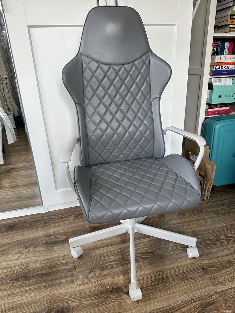 Krzesło fotel obrotowe do biurka gamingowe Ikea Utespelare szare