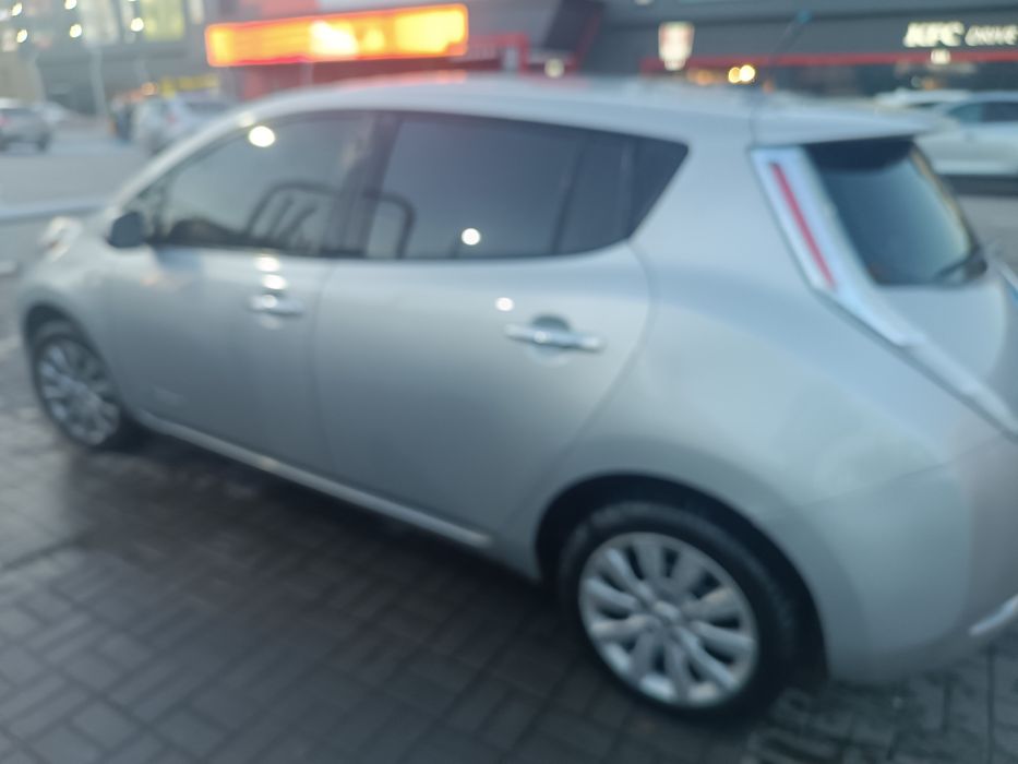 Nissan leaf, ніссан ліф 1, електромобіль