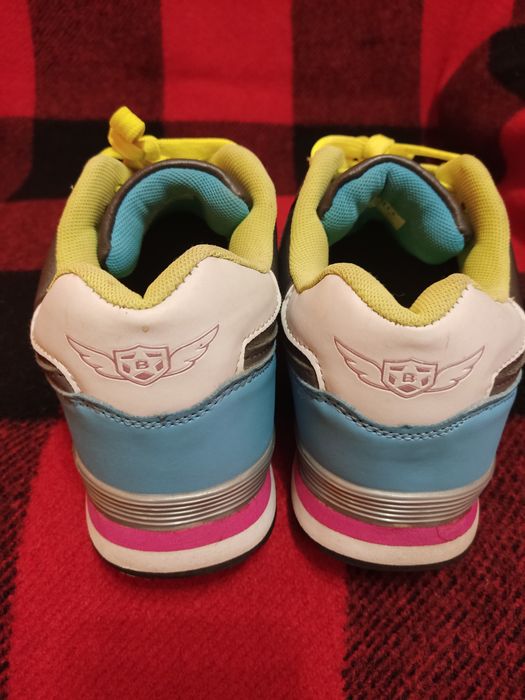 Продам New Balance в ідеальному стані