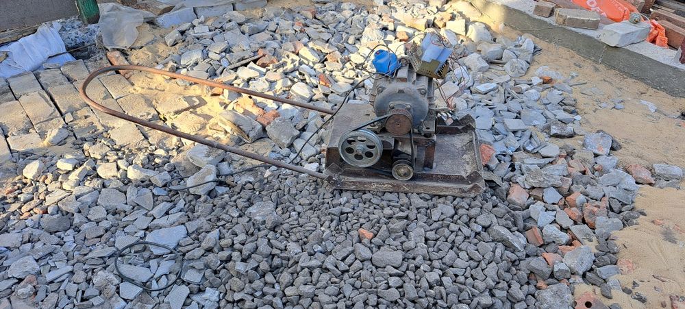 Саморобна віброплита