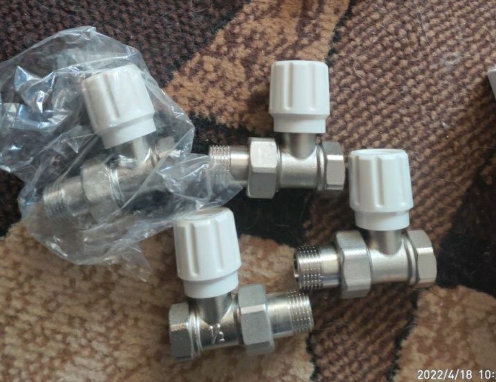 Кран радиаторный прямой 1/2"