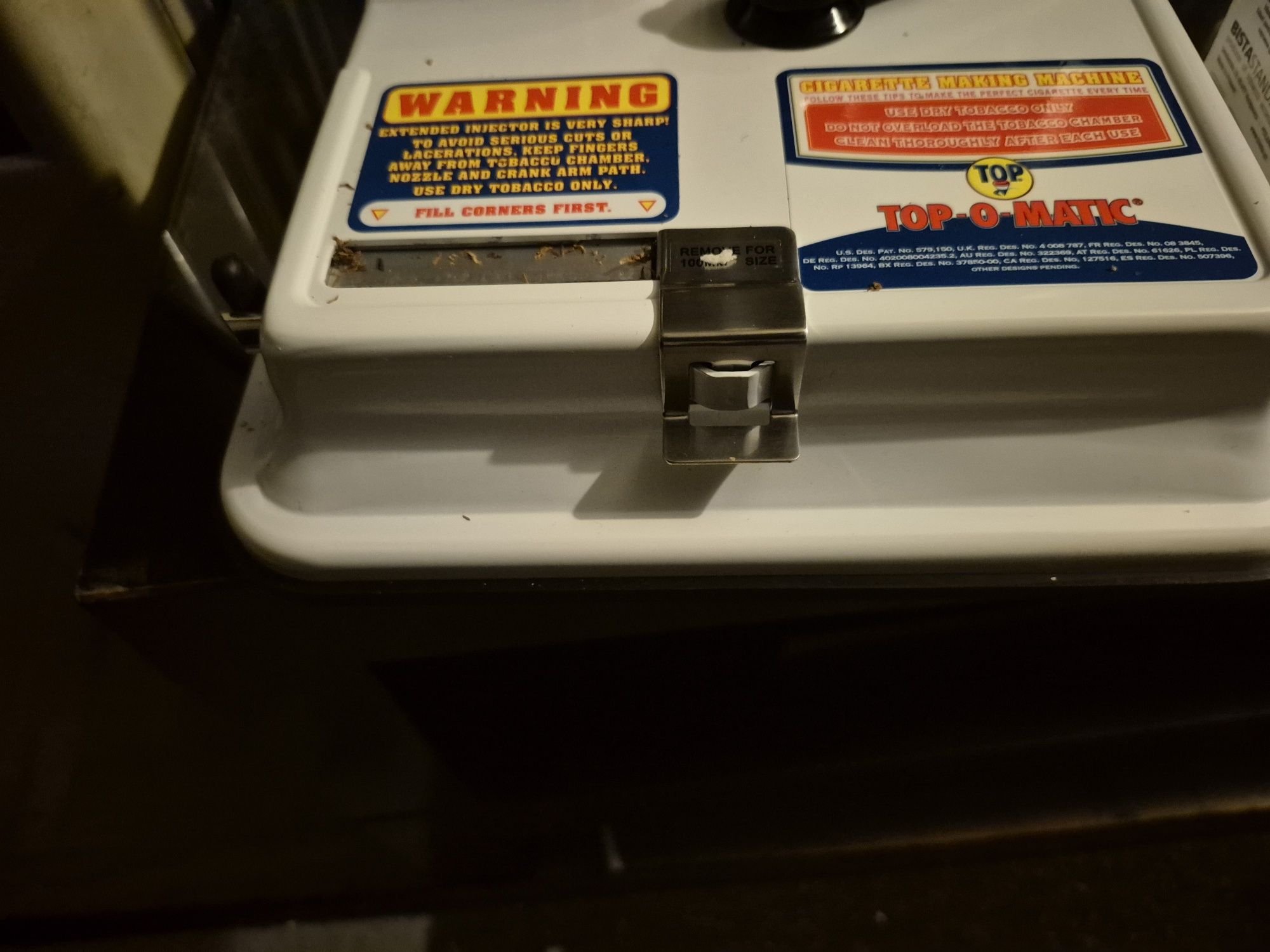 Máquina de fazer cigarros