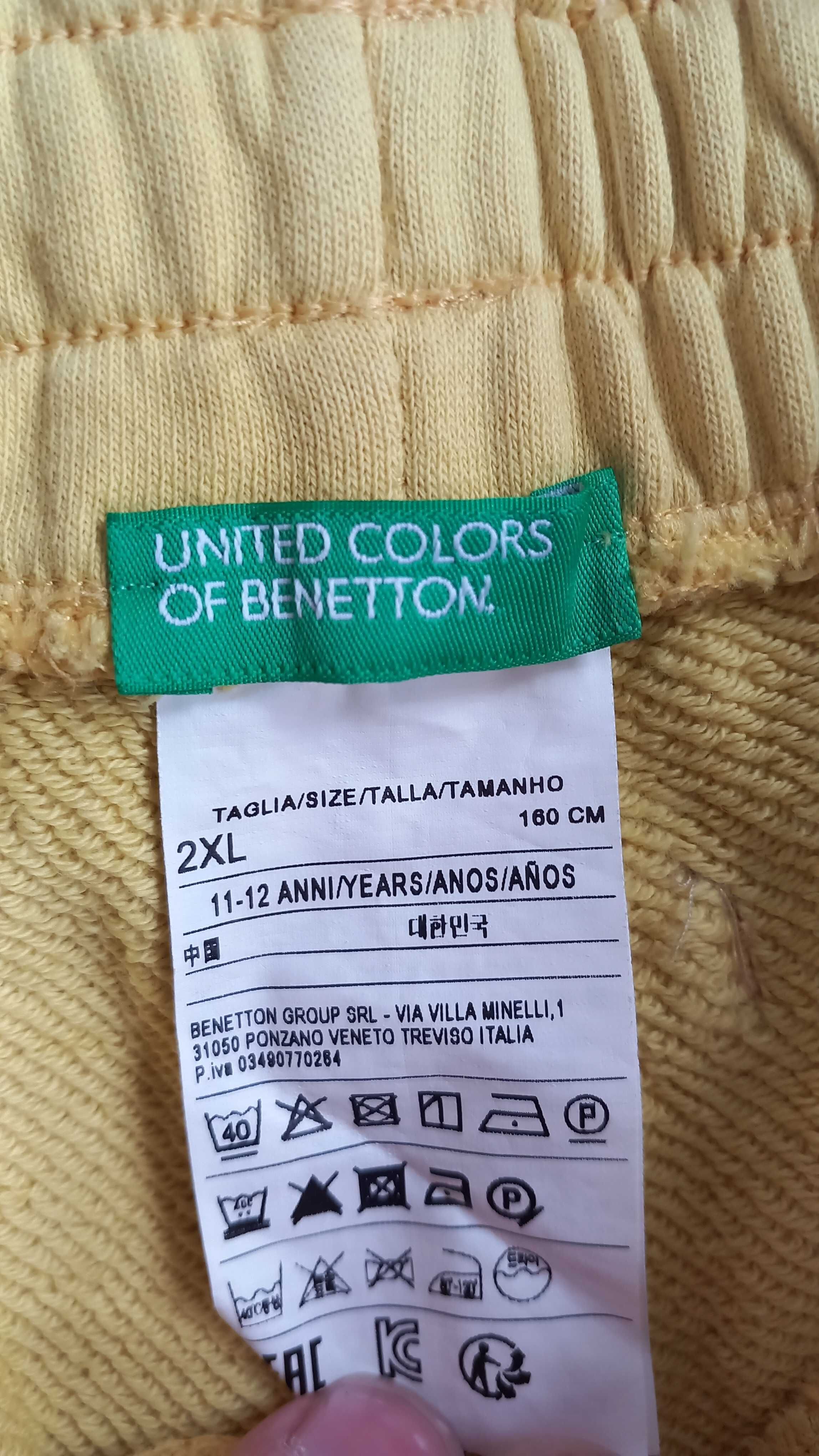 Dres United Colors of Benetton