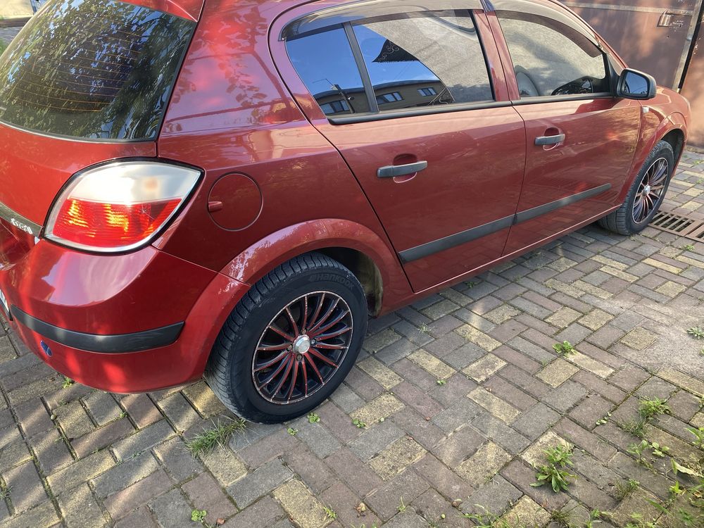 Продам Астра Автомат