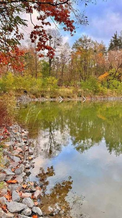 Земельна ділянка під котеджне містечко біля Києва! Власне озеро!