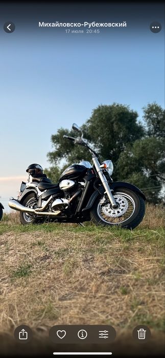 Сузукі інтрудер Suzuki Intruder