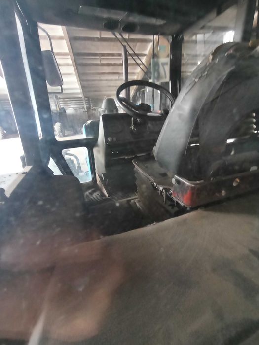 Трактор МТЗ 1221