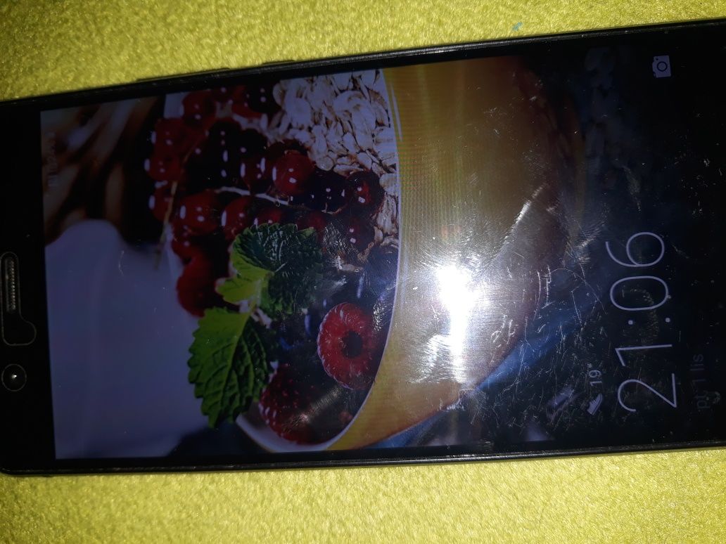 Telefon Huawei P9 jak nowy