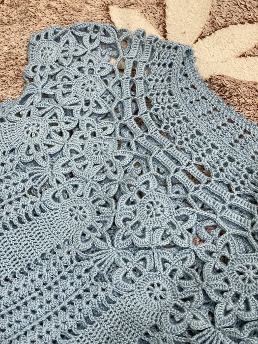 Жіночі вʼязані сверт та сукня