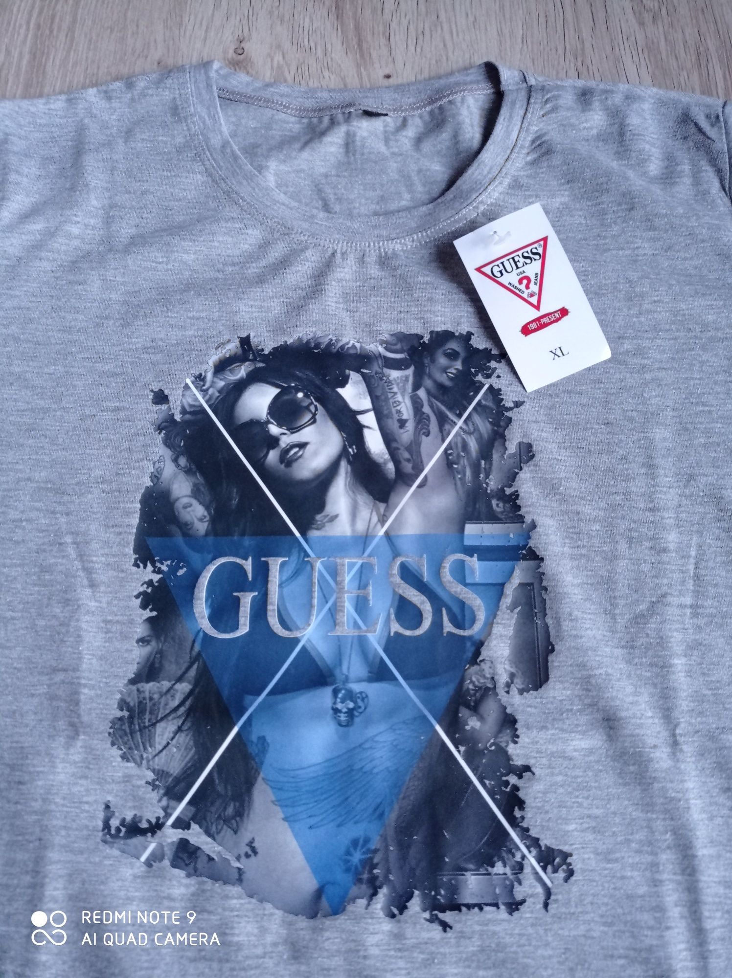 Nowa bluzka damska r.S Guess