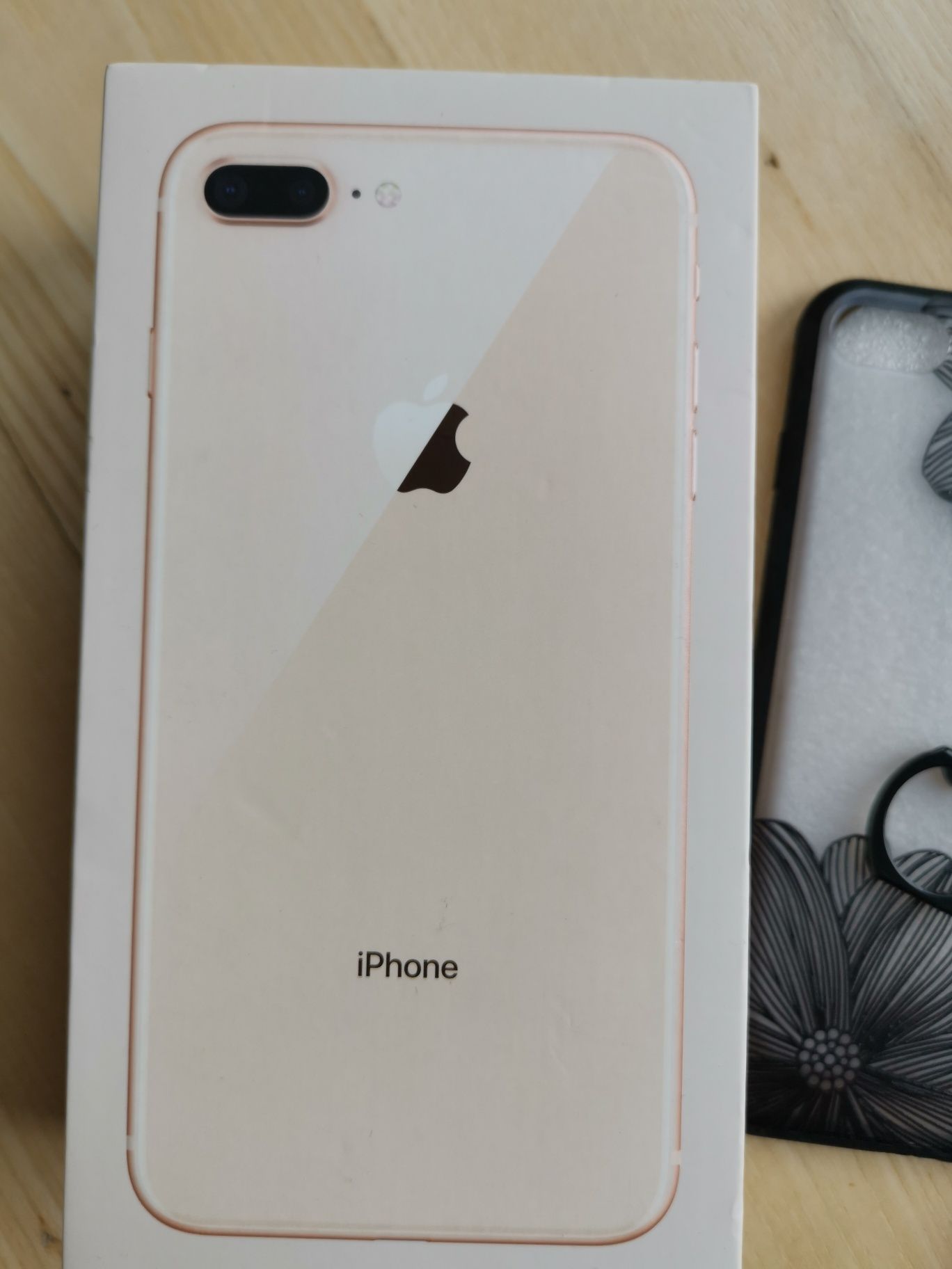 iPhone Rose Gold 8 plus 128 GB