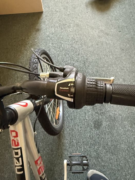 велосипед Apollo Neo 20 в сером цвете