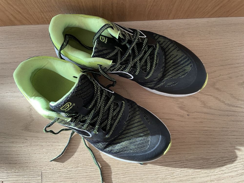 Buty do biegania Kiprun Fast rozmiar 36