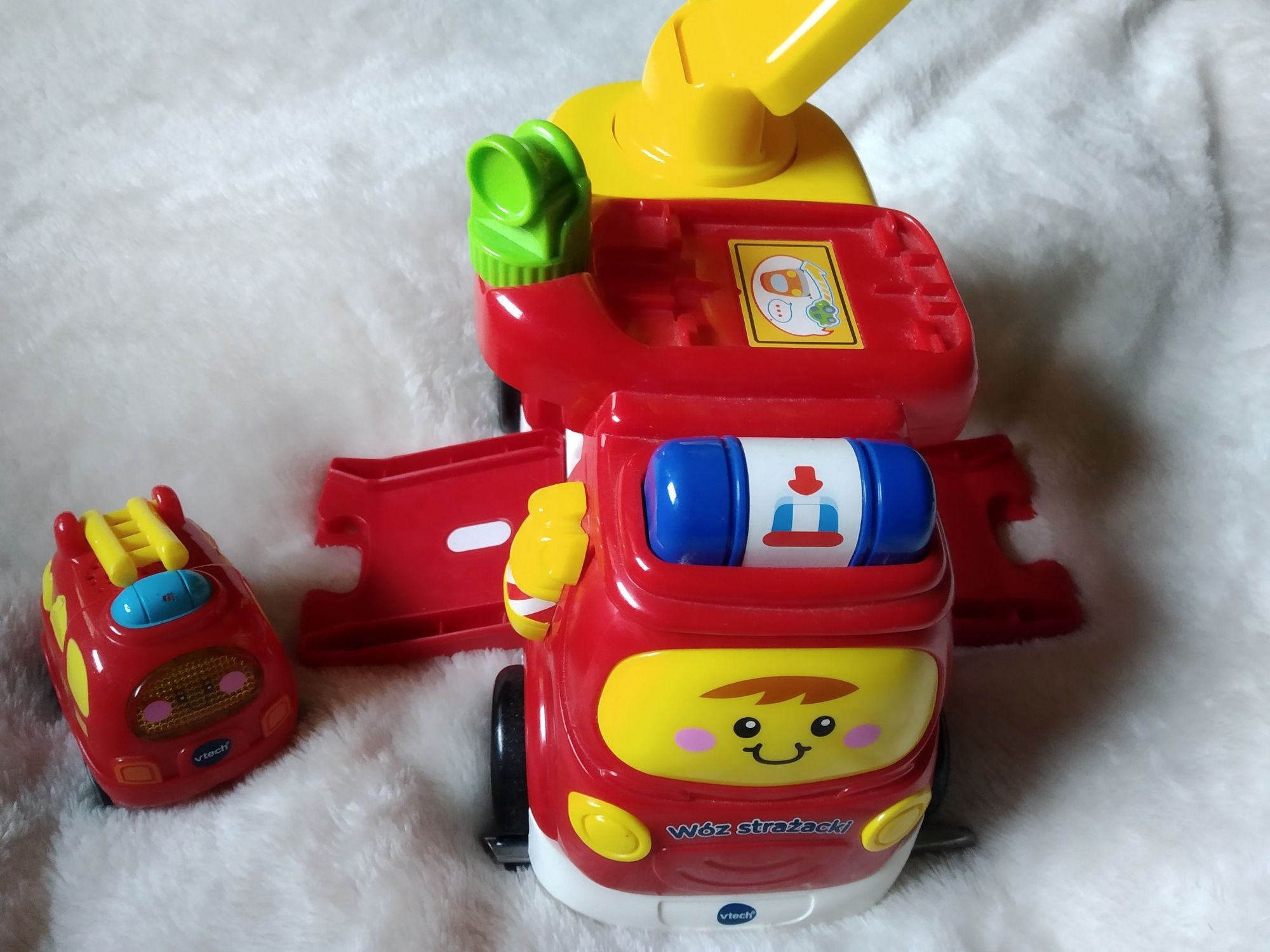 Vtech Tut Tut Autko Wóz Strażacki 60810 + mały wóz