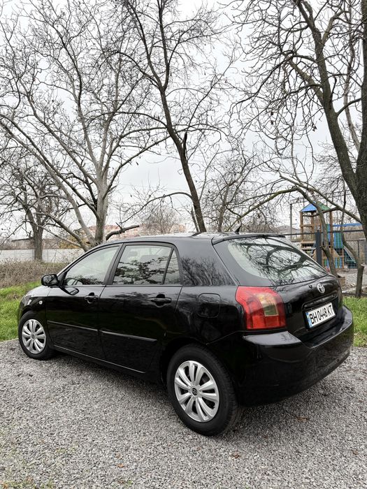 Продаю машину хорошу