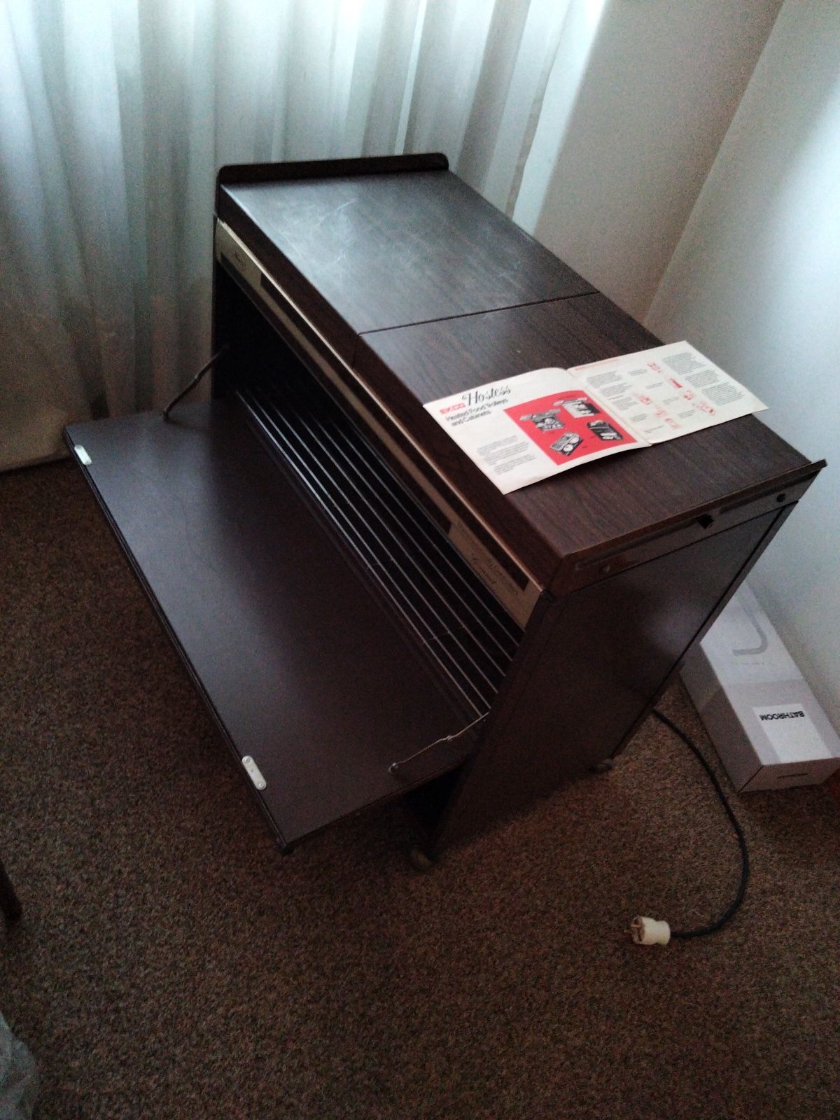 Mesa de aquecer comida ainda com o manual de onde