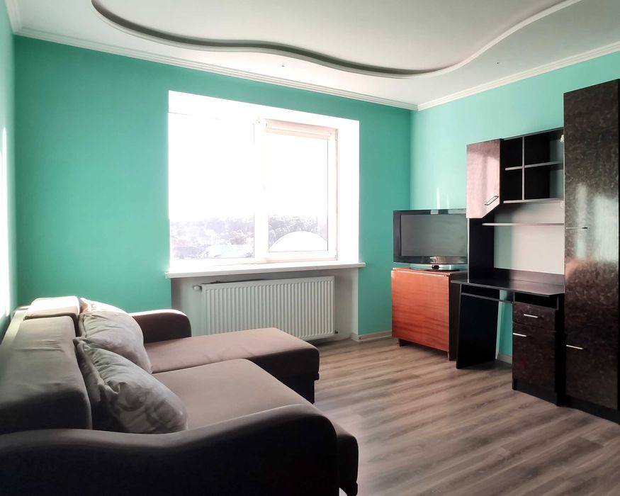 Затишна квартира в новобудові на Кемпінгу