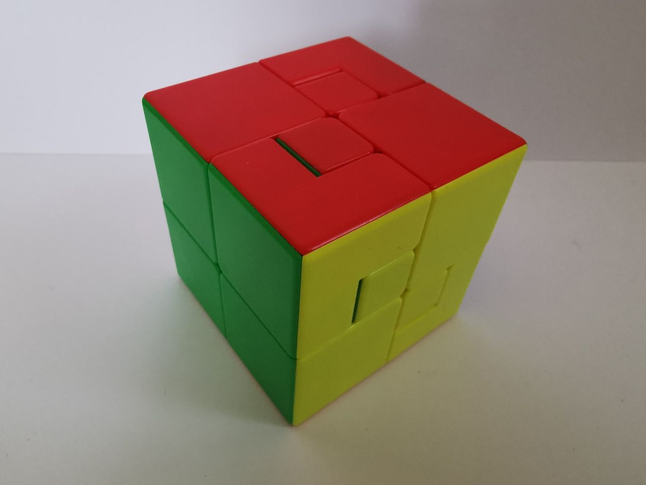 Puppet Cube V1 kostka shape shifting zmiennokształtna łamigłówka