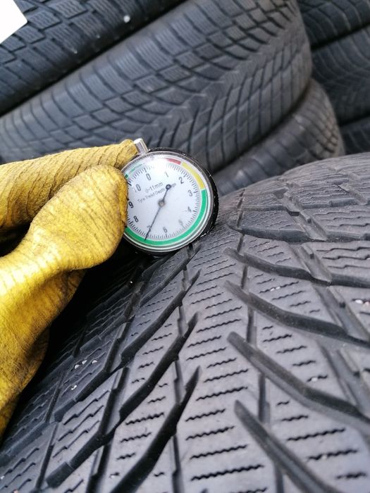 225/45/18 Nokian zimowe