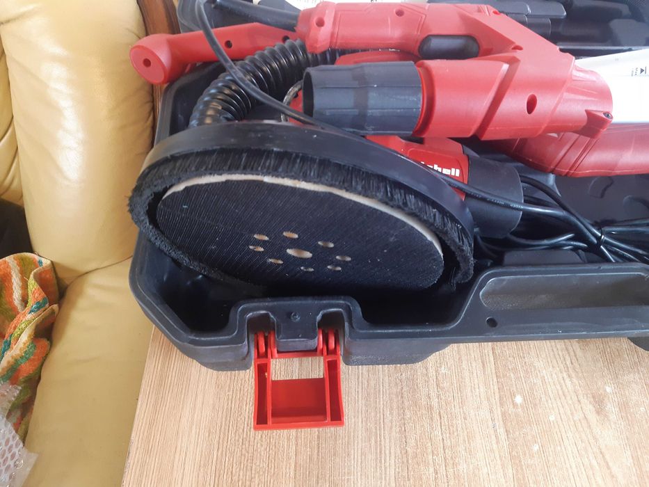 Szlifierka do gipsu Gładź Żyrafa Einhell TC-DW 225