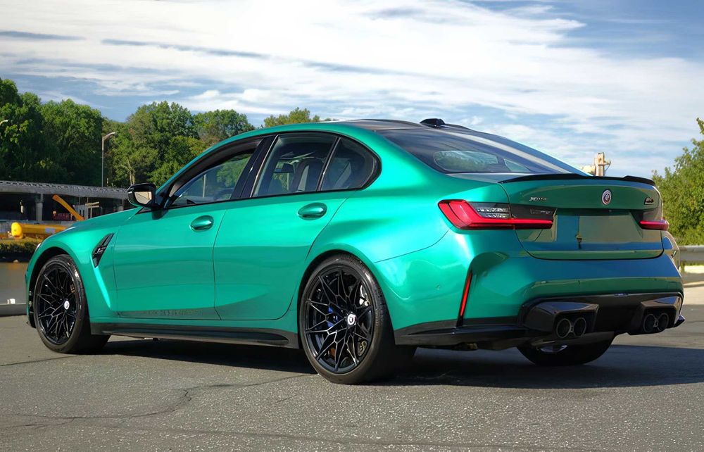 BMW M3 Competition      2023