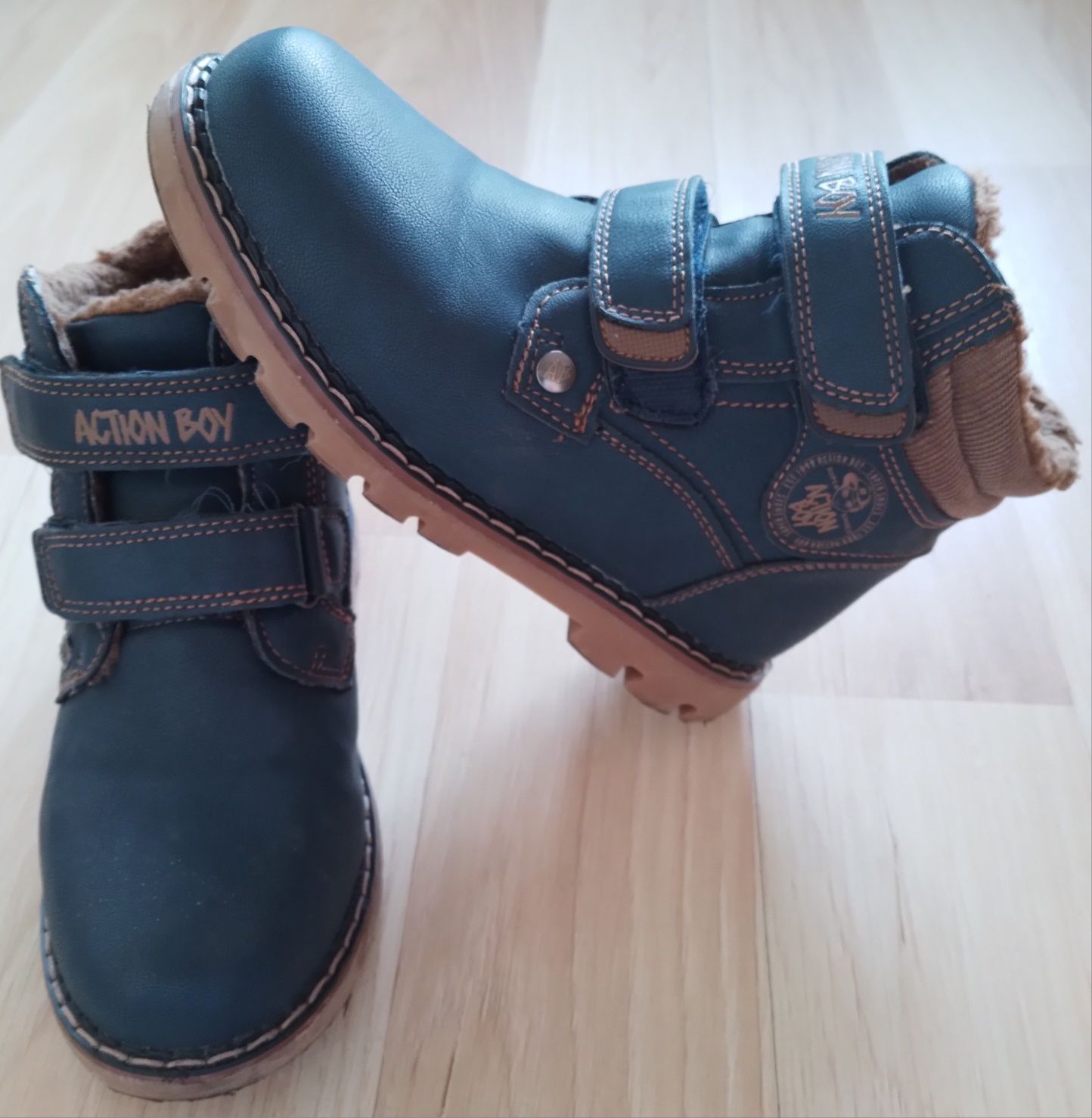 ACTION BOY 31 kozaki zadbane buty zimowe traperki na miśku wygodne