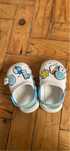 Crocs space crianca