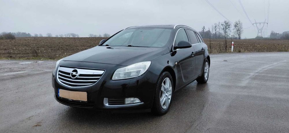 Opel Insignia 2.0 CDTI Diesel 160 koni Dach Panorama Navi  wart uwagi