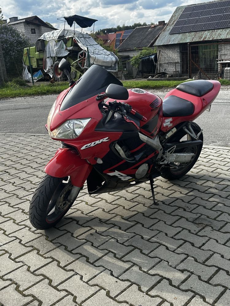 Honda CBR 600 f4i