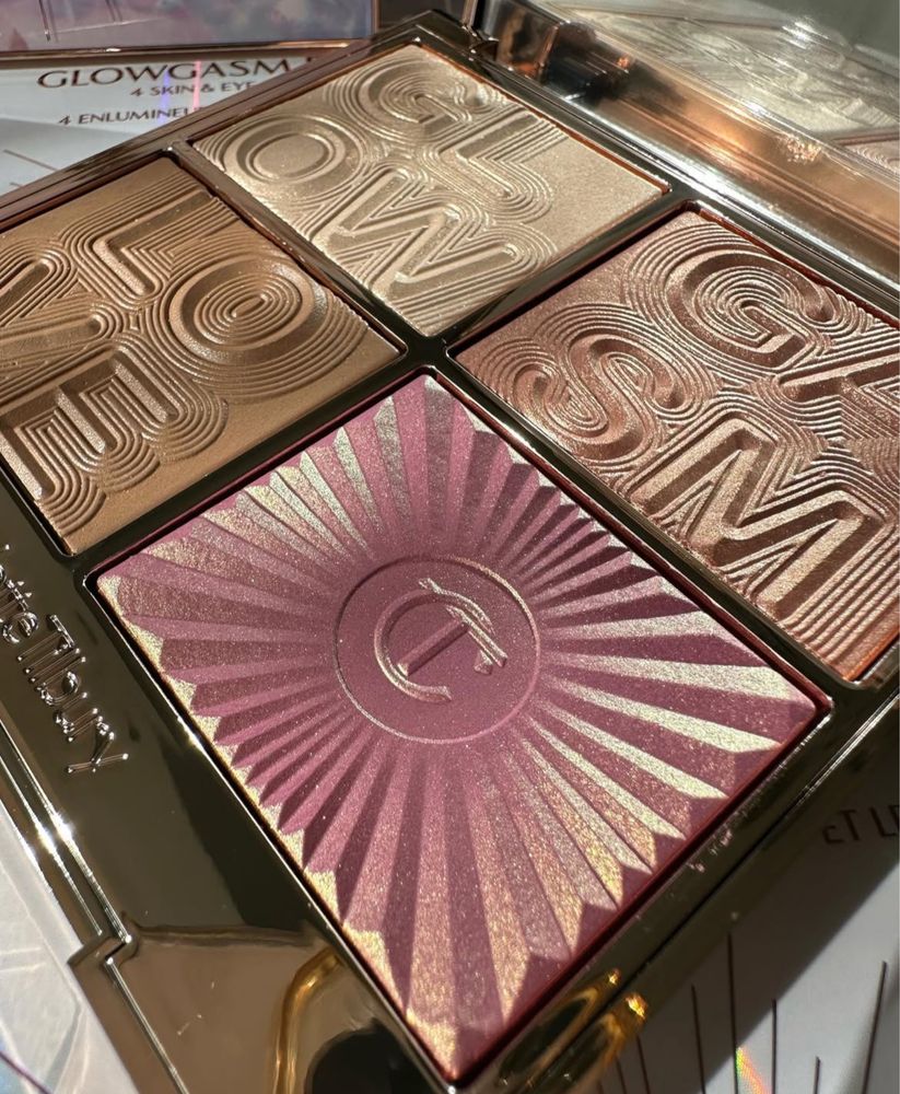 Glowgasm face palette