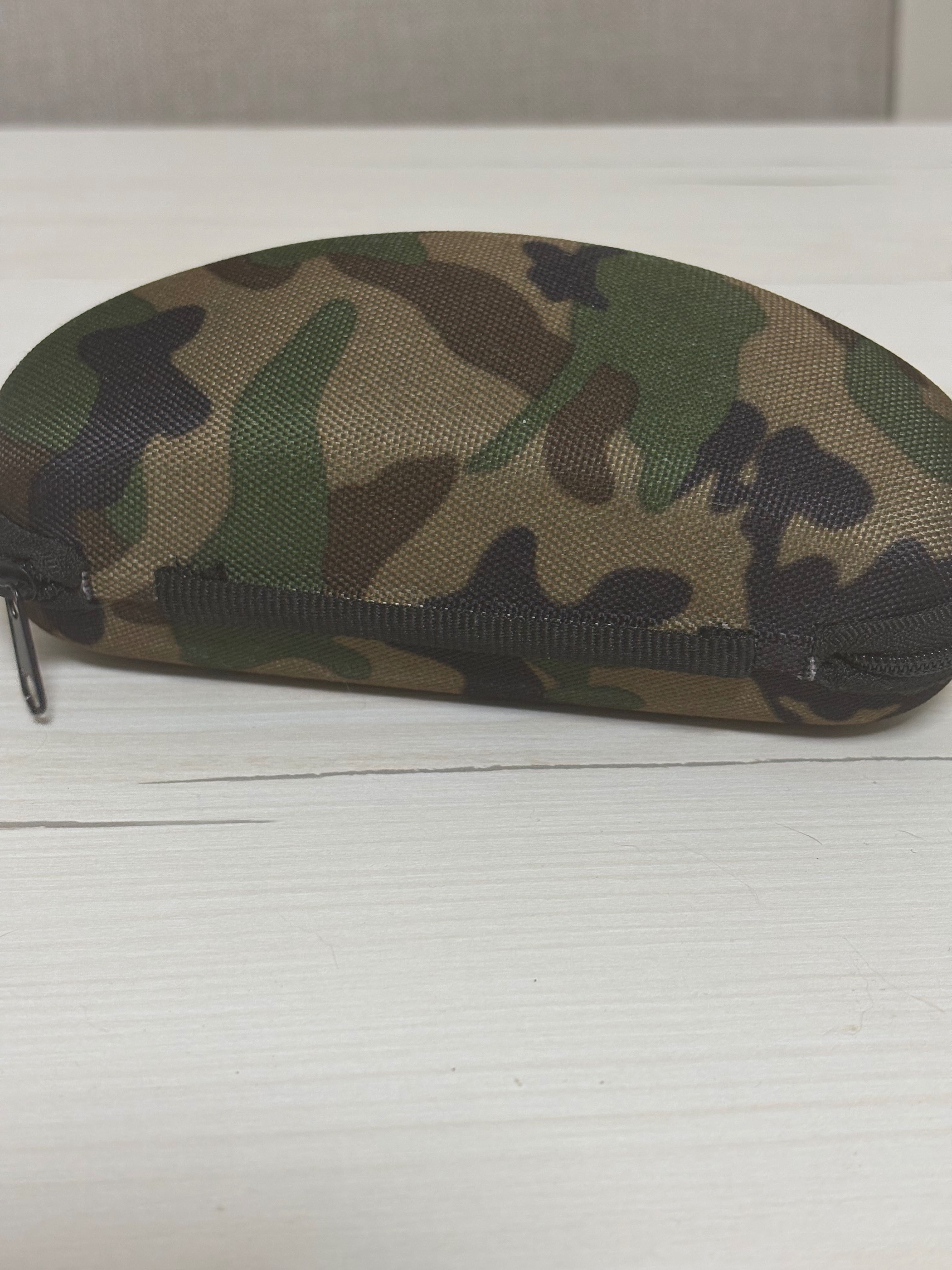 Bolsa para Óculos Estilo Militar + Pano de Limpeza – Camuflado Moderno