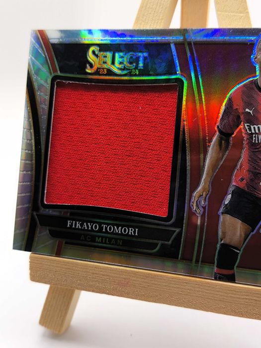 Karta Fikayo Tomori AC Milan Panini Select 23/24 Jersey Relic Koszulka