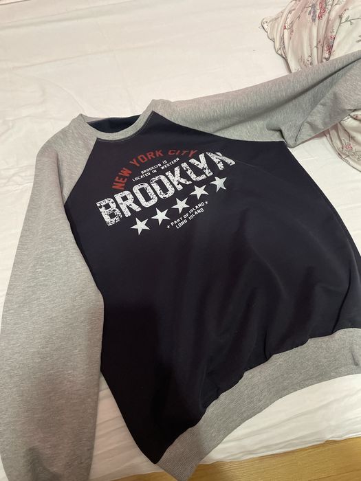 Кофта в чудовому стані чолоаіча розмір XL