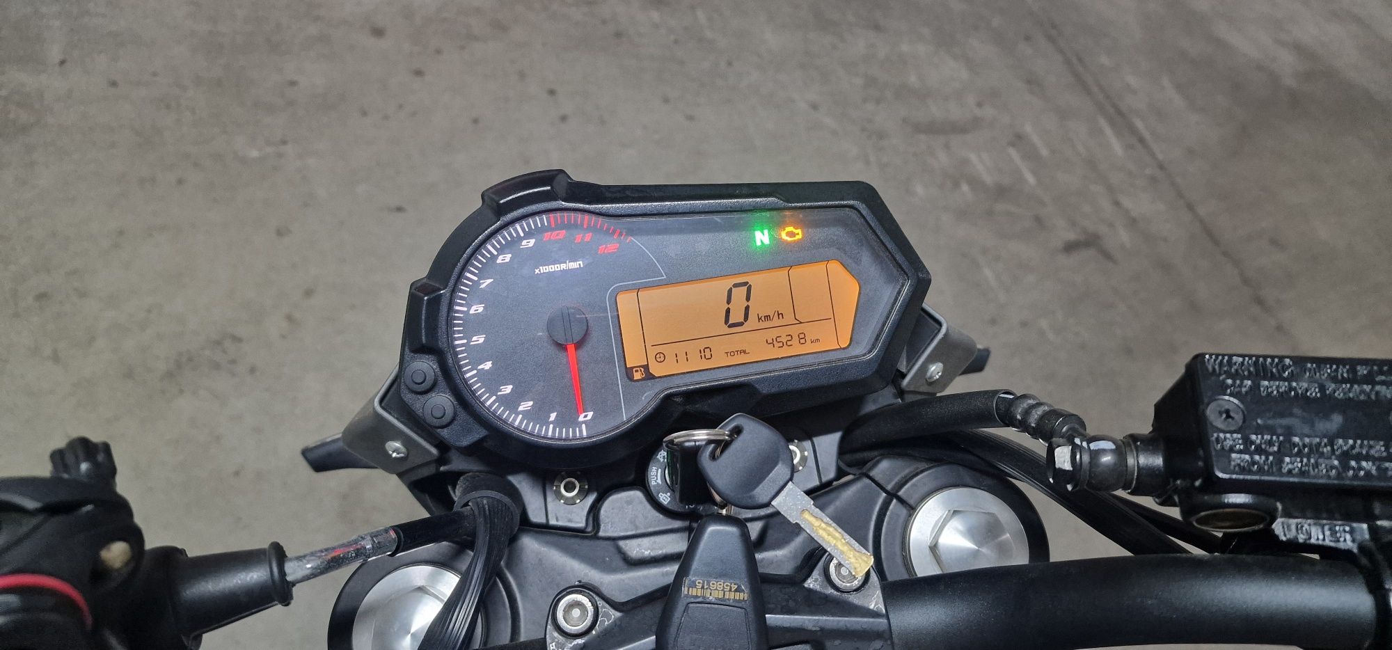 Mota Benelli tnt 125