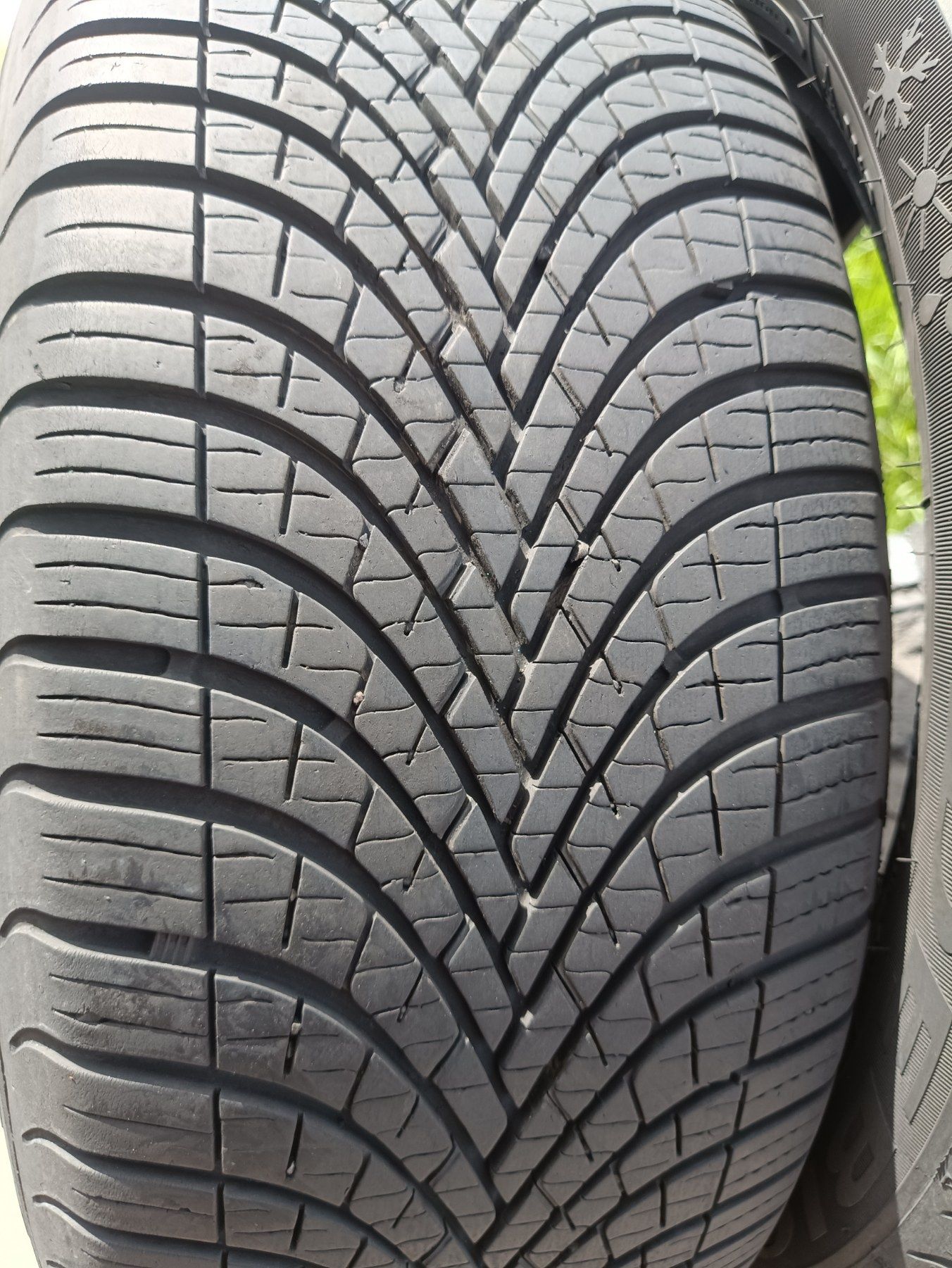 Всесезонні шини Debica 205/55 R16 резина Р16