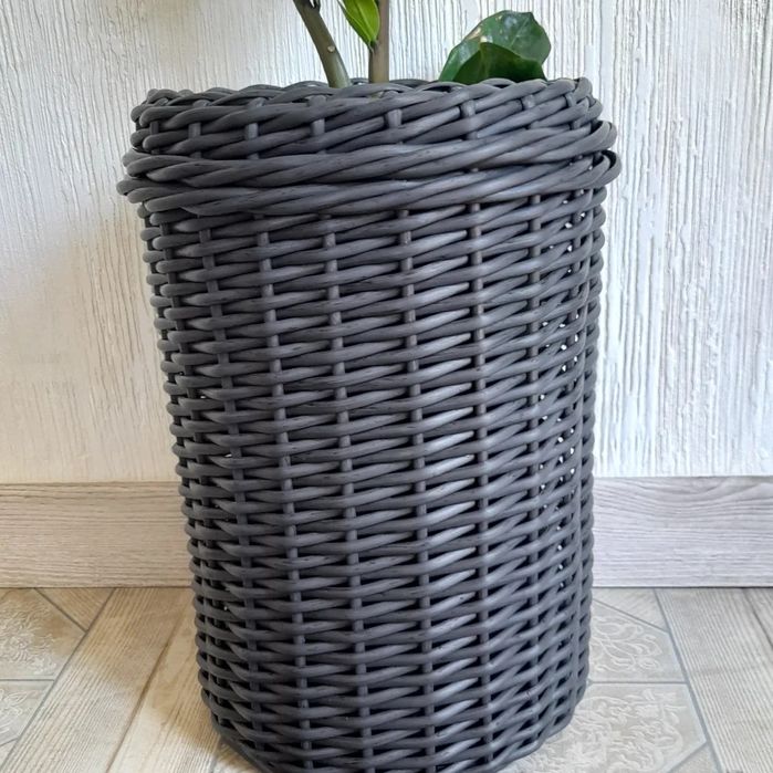 Кашпо з штучного ротангу 5л. ціна 600грн