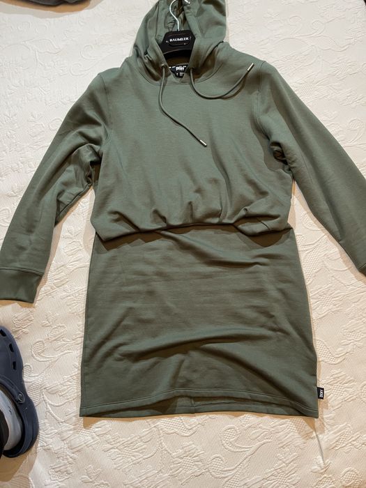 Класна сукня бренд DKNY розмір М, тепла, коміортна, стильна ТОРГ