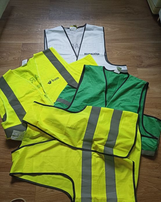 Попереджувальний світловідбиваючий жилет