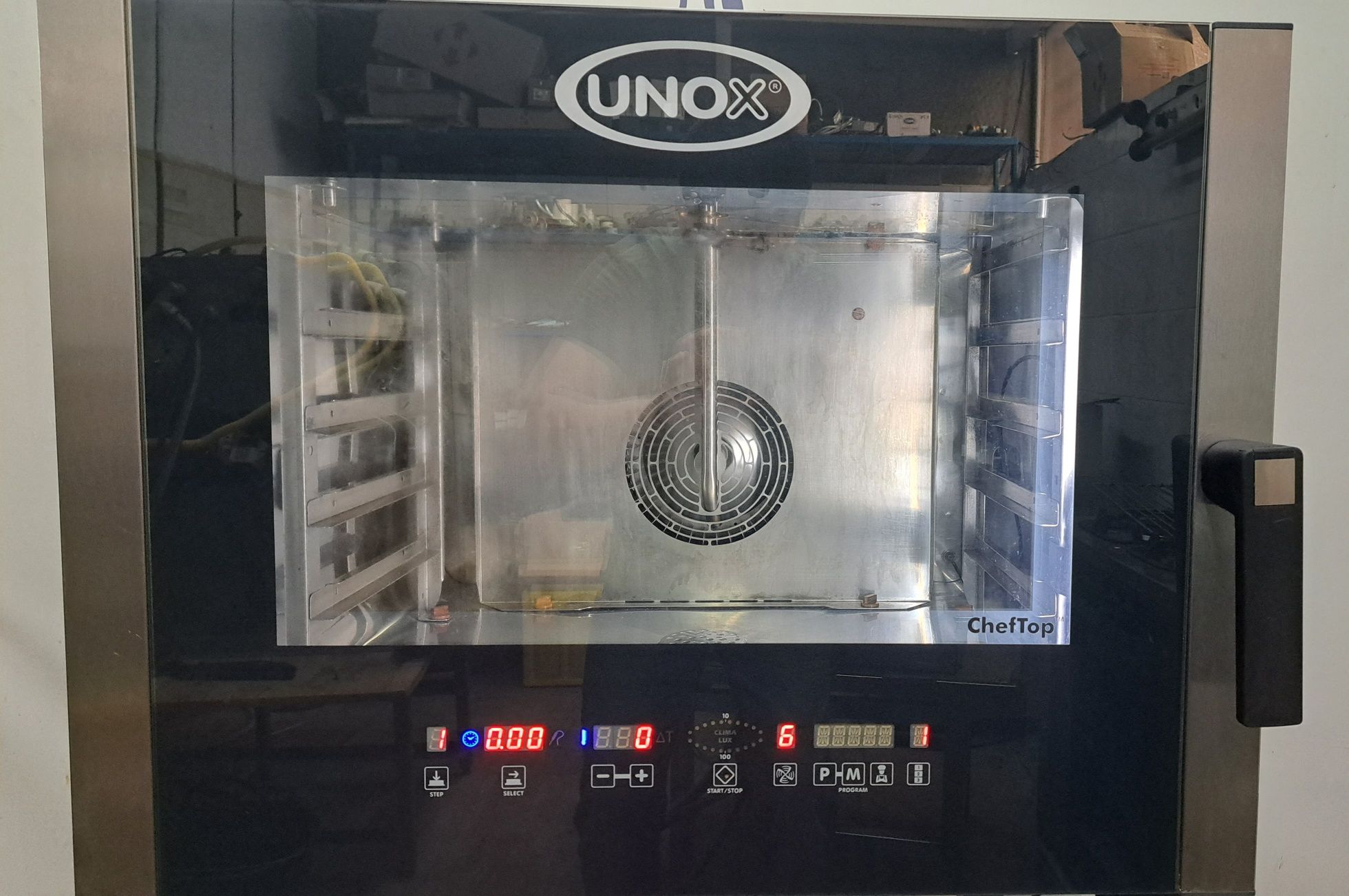 Пароконвектомат UNOX XVC 305E 5рівнів