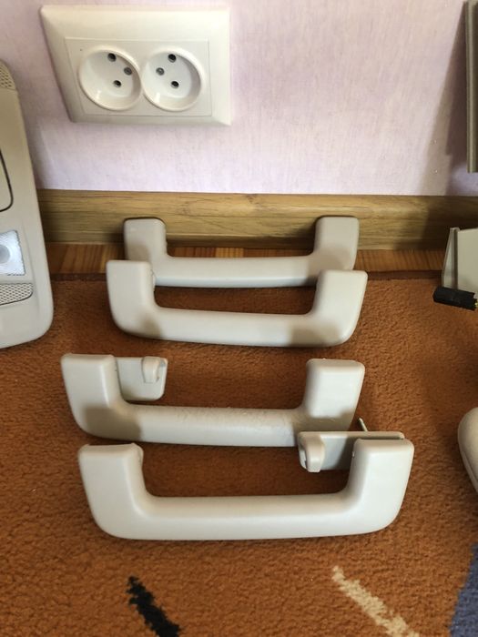 Потолок під люк Лінкольн МКЗ