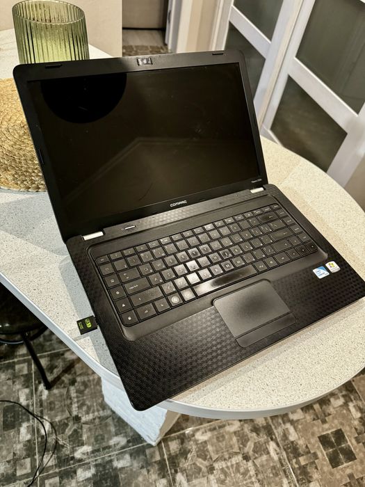 ноутбук офісний hp compaq presario cq56 hdd250 ddr2gb